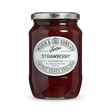 Tiptree Strawberry Conserve 908g